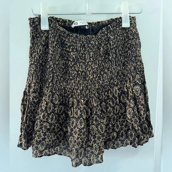 Zara metallic yarn mini skirt - Picture 1 of 3